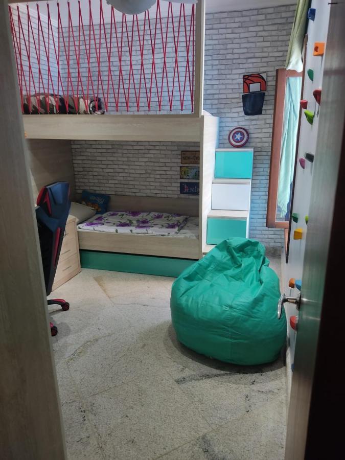 Linda Casa Com Piscina Em Interlagos Vila Velha Es Villa Luaran gambar