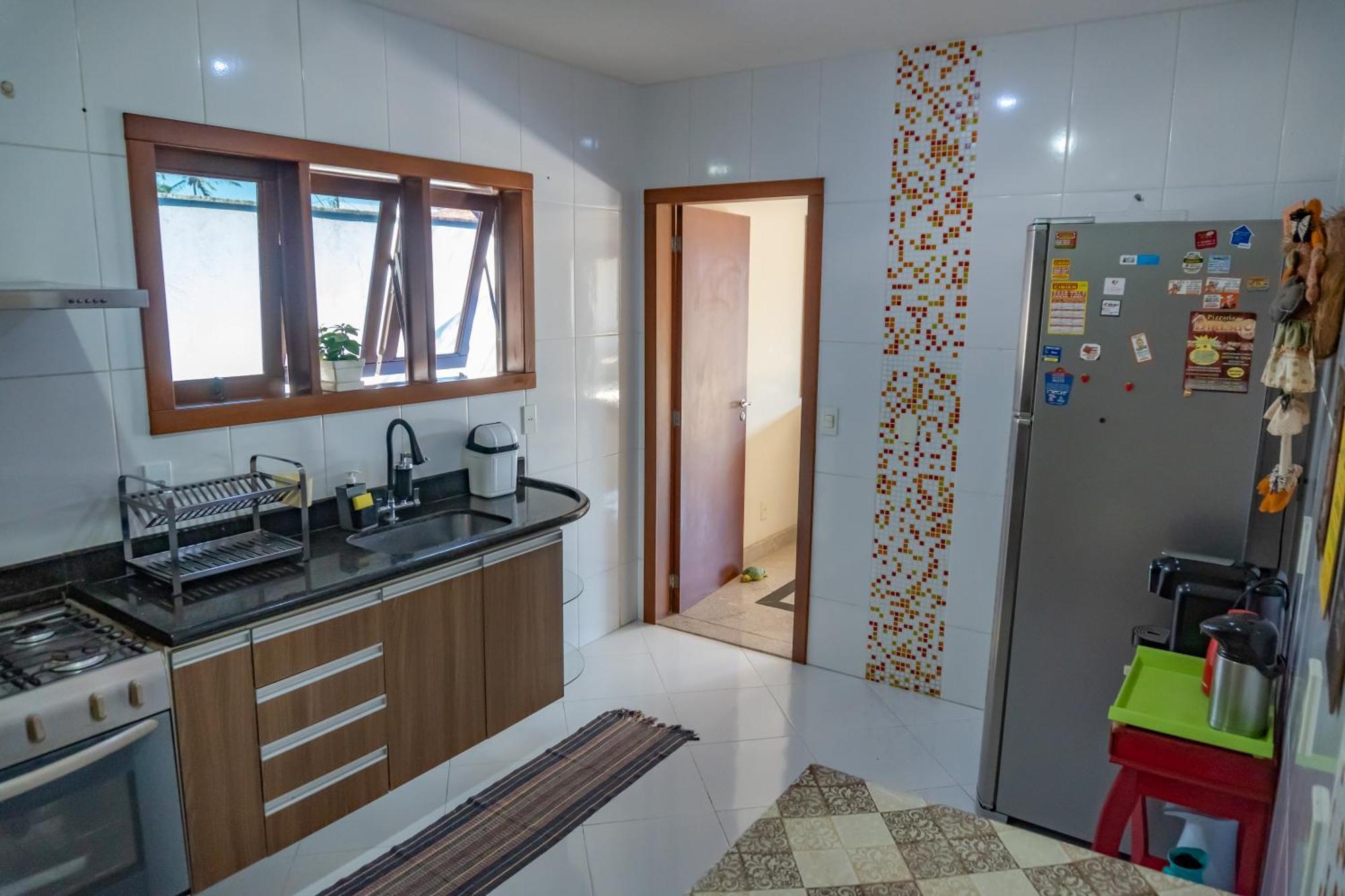 Linda Casa Com Piscina Em Interlagos Vila Velha Es Villa Luaran gambar